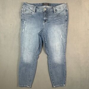 Torrid Jeans Womens Size 14 High Rise Curvy Distressed Stretch Med Wash Denim